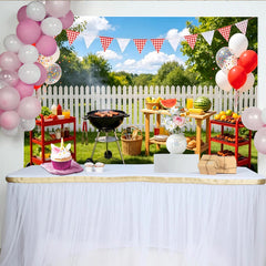 Lofaris Fröhlicher Sommer Grillparty-Hintergrund mit Ballons und Wimpelketten, perfekte Fotokulisse für Gartenfeste und Outdoor-Events