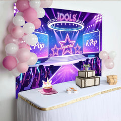 Lofaris Lila-blauer K-Pop-Bühnenhintergrund mit Sternen und IDOLS Schriftzug, futuristische Konzert Kulisse für Musikveranstaltungen