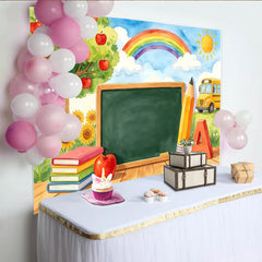Lofaris Bunter Schulanfang Hintergrund mit Tafel und Schulbus, fröhliche Lernumgebung Fotowand für Einschulung und Kinderfotos