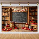Lofaris Rustikaler Einschulung Hintergrund mit Holzregalen, Tafel und Apfelbanner, Vintage Schulzimmer Kulisse für Fotostudio