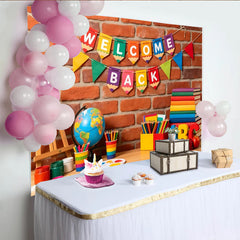 Lofaris Bunter Schulanfangshintergrund mit Welcome Back Banner, Büchern und Stiften, ideale Fotowand für Klassenzimmer und Einschulungsfeier