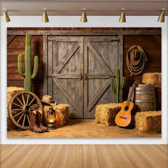 Lofaris Rustikaler Western-Fotohintergrund mit Scheunentor und Heuballen, perfekte Kulisse für Fotoshootings und Events