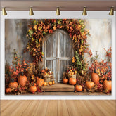 Lofaris Herbsthintergrund mit rustikaler Holztür und bunten Blättern, gemütliche Kulisse für Herbstfotoshootings und Erntedankdekoration