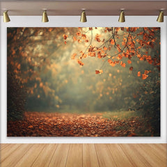 Lofaris Herbstwald Hintergrund mit goldenen Blättern und sanftem Licht, natürliches Hintergrundbild für Porträts und Fotoshootings