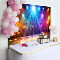 Lofaris Bunter Bühnenfotohintergrund mit dynamischen Scheinwerfern, glitzernde Party Kulisse für professionelle Fotografie und Events