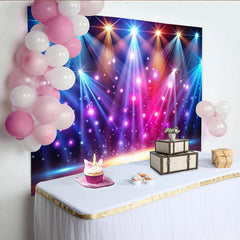 Lofaris Bunter Bühnenbeleuchtungshintergrund mit funkelnden Lichtern und Holzboden, lebendige Party Kulisse für Fotostudio Events