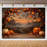 Lofaris Gruseliger Halloween Hintergrund mit leuchtenden Kürbissen und fliegenden Fledermäusen, herbstliche Kulisse für Spukparty