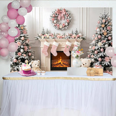 Lofaris Rosa Weißer Weihnachtshintergrund mit Kamin, Bäumen und Geschenken, elegante Kulisse für festliche Winterfotografie