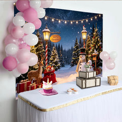 Lofaris Winterlicher Weihnachtshintergrund mit Schneemann, Tannenbäumen und Geschenken, festliche Kulisse für Winterwunderland-Fotografie
