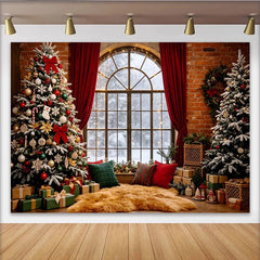 Lofaris Gemütlicher Weihnachts-Hintergrund mit Fenster und verschneiter Winterlandschaft, festliche Kulisse für Fotoshooting