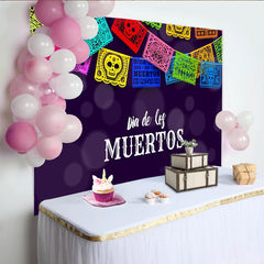 Lofaris Bunter Dia de los Muertos Hintergrund mit Papel Picado Totenköpfen, festliche Kulisse für mexikanische Feiern und Partydekoration