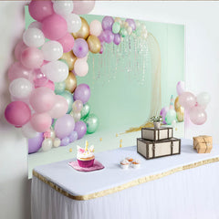 Lofaris Magischer Meerjungfrau-Geburtstagshintergrund mit Pastell-Luftballons, funkelnde Kulisse für verträumte Kinderfotoshootings