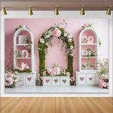 Lofaris Romantischer Rosa Blumen Fotohintergrund mit Rosen und Moosbogen, elegante Frühlingskulisse für Fotostudio und Event