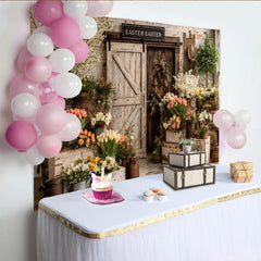 Lofaris Rustikaler Oster-Hintergrund mit Scheunentor und Frühlingsblumen, charmante Kulisse für festliche Fotoshootings und Dekoration