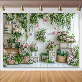 Lofaris Frühlingshafter Blumenhintergrund mit Schmetterlingen, weiße Holzwand Kulisse für Fotoshooting und Partydekoration