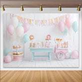 Lofaris Pastellfarbener Süßigkeiten-Geburtstagshintergrund mit Luftballons und Cupcakes, charmante Fotokulisse für Kindergeburtstage