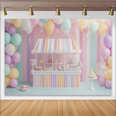 Lofaris Pastell-Geburtstagshintergrund mit Süßigkeitenstand und Luftballons, bezaubernde Party Kulisse für Kinder Fotoshooting