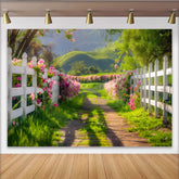 Lofaris Frühlingslandschaft Hintergrund mit rosa Blumen und weißem Zaun, natürliche Fotokulisse für professionelle Fotoshootings