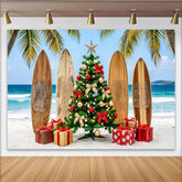 Lofaris Tropischer Weihnachtsstrand-Hintergrund mit Palmen und Surfbrettern, festliche Fotokulisse für winterliche Feiern und Urlaubsfotos