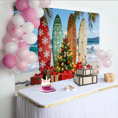 Lofaris Tropischer Strand Weihnachtshintergrund mit Surfbrettern und Weihnachtsbaum, festliche Kulisse für Fotoshootings und Partydekoration