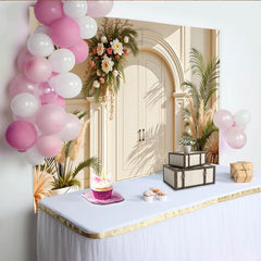 Lofaris Eleganter Blumen-Bogentür-Hintergrund mit Palmen und Pampasgras, natürliche Fotokulisse für Hochzeiten, Events und Porträts