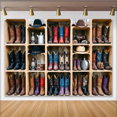 Lofaris Rustikaler Westernhintergrund mit bunten Cowboy-Stiefeln und Hüten, Vintage Fotowand für professionelle Fotoshootings