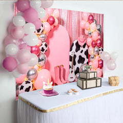 Lofaris Rosa Cowgirl Geburtstagshintergrund für Mädchen Party, festliche Fotowand mit Kuhflecken und rosa Pailletten für Fotoshooting