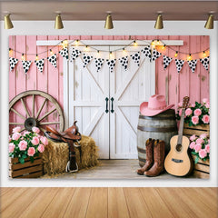 Lofaris Rosa Western-Scheunen-Hintergrund mit Kuhflecken-Girlande, rustikale Fotokulisse für Country-Party und Fotoshooting