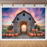 Lofaris Rustikaler Herbstscheunen-Hintergrund mit Kürbissen und Sonnenuntergang, idyllische Fotokulisse für Herbstfotoshootings