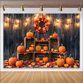 Lofaris Rustikaler Herbsthintergrund mit Kürbissen, Herbstblättern und Lichterkette, Kulisse für Erntedank, Halloween und Fotoshooting