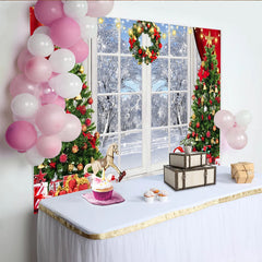 Lofaris Festlicher Weihnachtsfenster Winterlandschaft Hintergrund mit Bäumen und Geschenken, gemütliche Kulisse für festliche Partydekoration