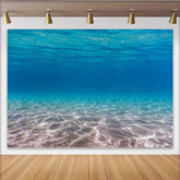 Lofaris Blauer Unterwasserhintergrund mit Sandboden und Lichteffekten, natürliche Meereskulisse für professionelle Fotografie