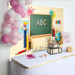 Lofaris Bunter Schulanfangshintergrund ABC Kreidetafel Weltkarte, Lernkulisse für Kinder und Einschulungsfeier mit Buntstiften und Globus
