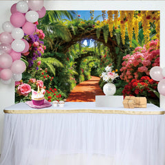 Lofaris Malerischer Blumenbogen-Gartenweg Fotohintergrund mit üppigen Pflanzen, traumhafte Kulisse für Fotoshootings und Eventdekoration