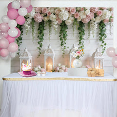 Lofaris Eleganter Blumen Fotohintergrund mit weißen Rosen und Laternen, romantische Kulisse für Hochzeits- und Eventfotografie