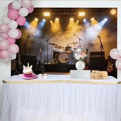 Lofaris Dynamischer Musikbühnen-Hintergrund mit Lichtern und Rauch für Konzerte, perfekte Kulisse für Rockband Live-Musik und Fotostudio