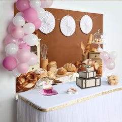 Lofaris Rustikaler Bäckerei Fotohintergrund mit frischem Brot Brezeln und Mehl, warme Kulisse für Food-Fotografie und Küchen-Deko