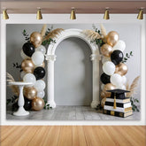 Lofaris Schwarz-goldener Abschlussfeierhintergrund mit Bogen und Luftballons, stilvolle Kulisse für Fotostudio und Zeremonie