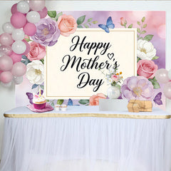 Lofaris Eleganter Muttertags-Hintergrund mit Aquarellblumen und Schmetterlingen, zarte Kulisse für festliche Feiern und Fotoshootings