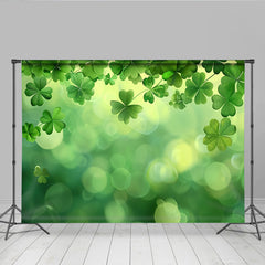 Lofaris St Patricks Day Hintergrund Hängende Kleeblätter Weiches Grünes Bokeh Unschärfe