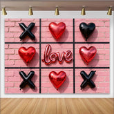 Lofaris Rosa Ziegelwand Tic-Tac-Toe Herz und X Ballons Love Partyhintergrund, für Valentinstag und romantische Feiern