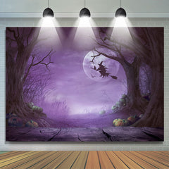 Schrecklich Mond Und Wald Nebelig Halloween Hintergrund