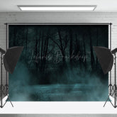 Schrecklich Nacht In Der Wald Von Der Fluss Hintergrund