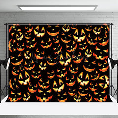 Glühend Kürbis Gesichter Muster Halloween Hintergrund