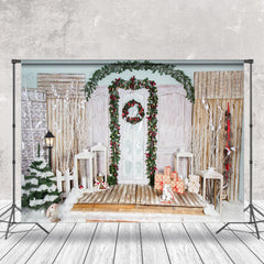 Lofaris Draußen Retro Tür Winter Schneebedeckt Weihnachten Hintergrund