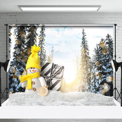 Lofaris Schneemann Puppe Schneebedeckt Wald Sonnenschein Winter Hintergrund