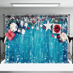 Lofaris Schneebedeckt Blau Aus Holz Geschenke Kiefer Blatt Weihnachten Hintergrund