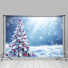 Lofaris Schneebedeckt Rot Flitter Weihnachten Baum Sonnenschein Hintergrund