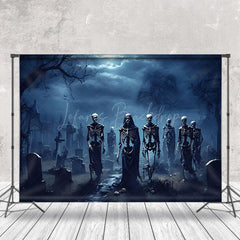 Grab Skeleton Nebelig Nacht Halloween Thema Hintergrund