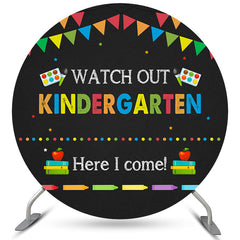Kreis Betrachten Aus Kindergarten Hier ICH Kommen Hintergrund